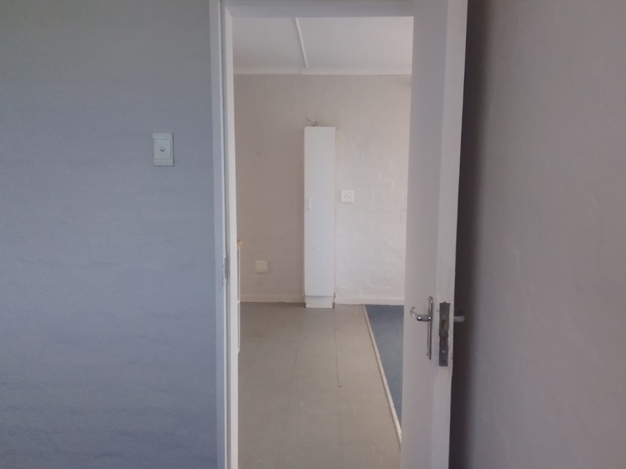 To Let 2 Bedroom Property for Rent in Amalinda Eastern Cape